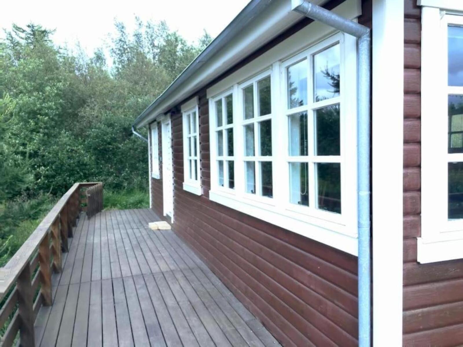 Cozy 2 Bedroom Cottage With Hot Tub อาคูเรย์รี ภายนอก รูปภาพ