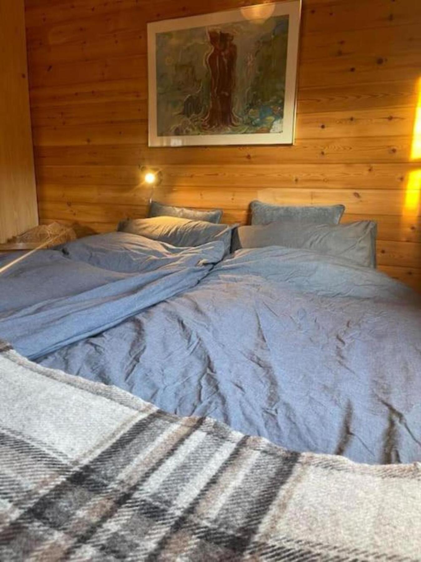 Cozy 2 Bedroom Cottage With Hot Tub อาคูเรย์รี ภายนอก รูปภาพ